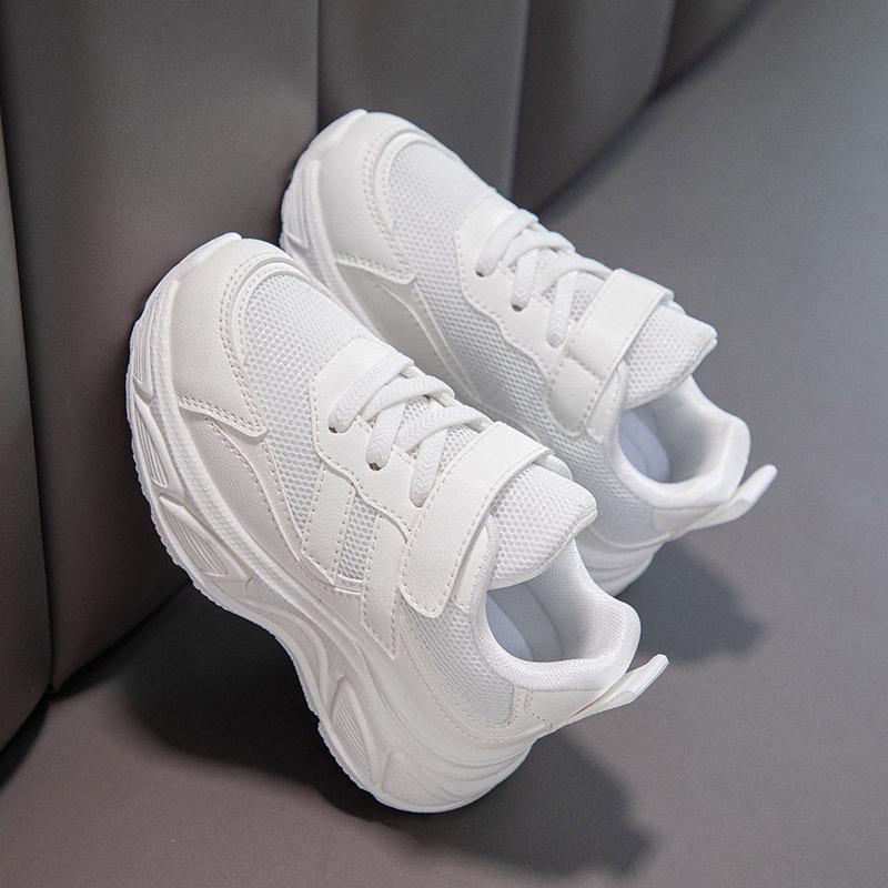 Sneakers | diamanta woman – Low top sneakers White Shoes Sneakers