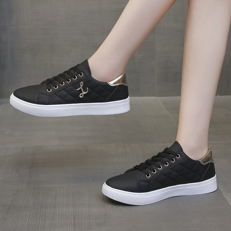 Sneakers | lauressa woman – Low top sneakers Black Shoes Black